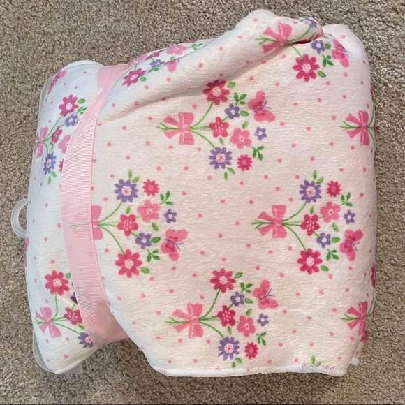 Never used fleece baby blanket - Picture 2 of 3